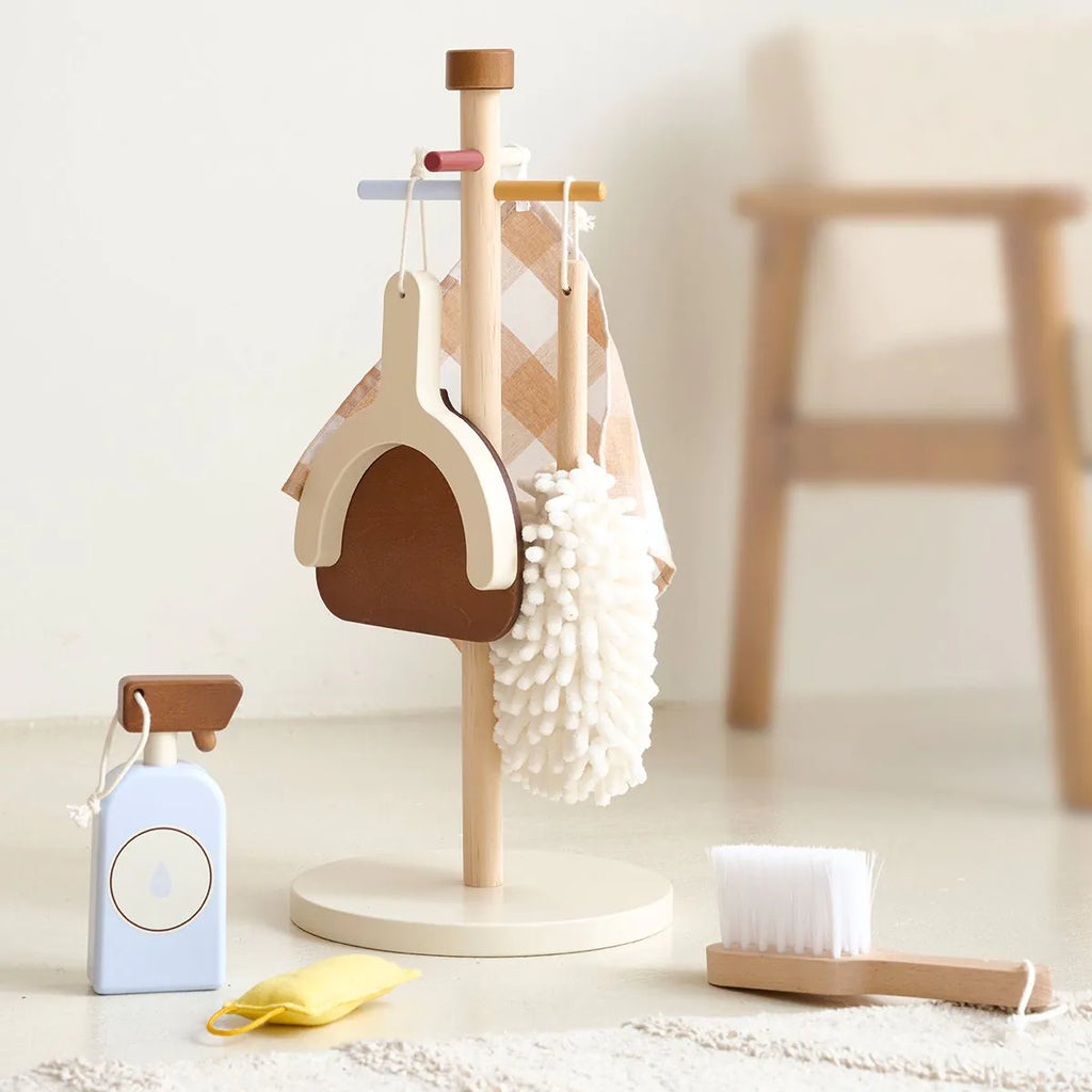 Wooden Cleaning Set