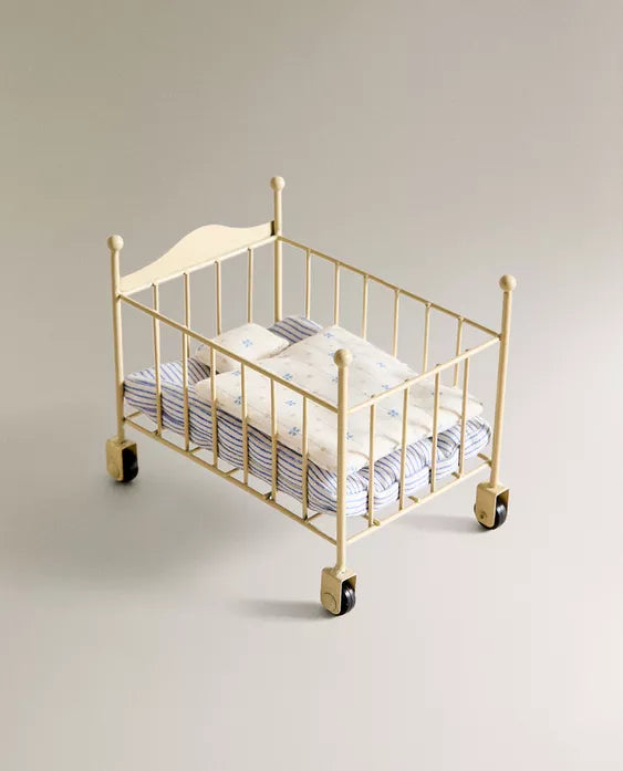 Set miniatura quarto de bebe