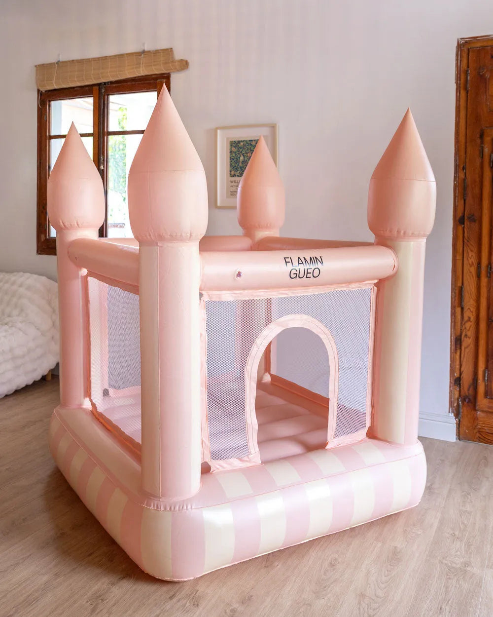 Castelo Inflável Pink