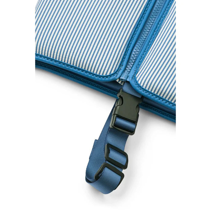 Dove Seersucker Stripe Riverside / Crème de la crème