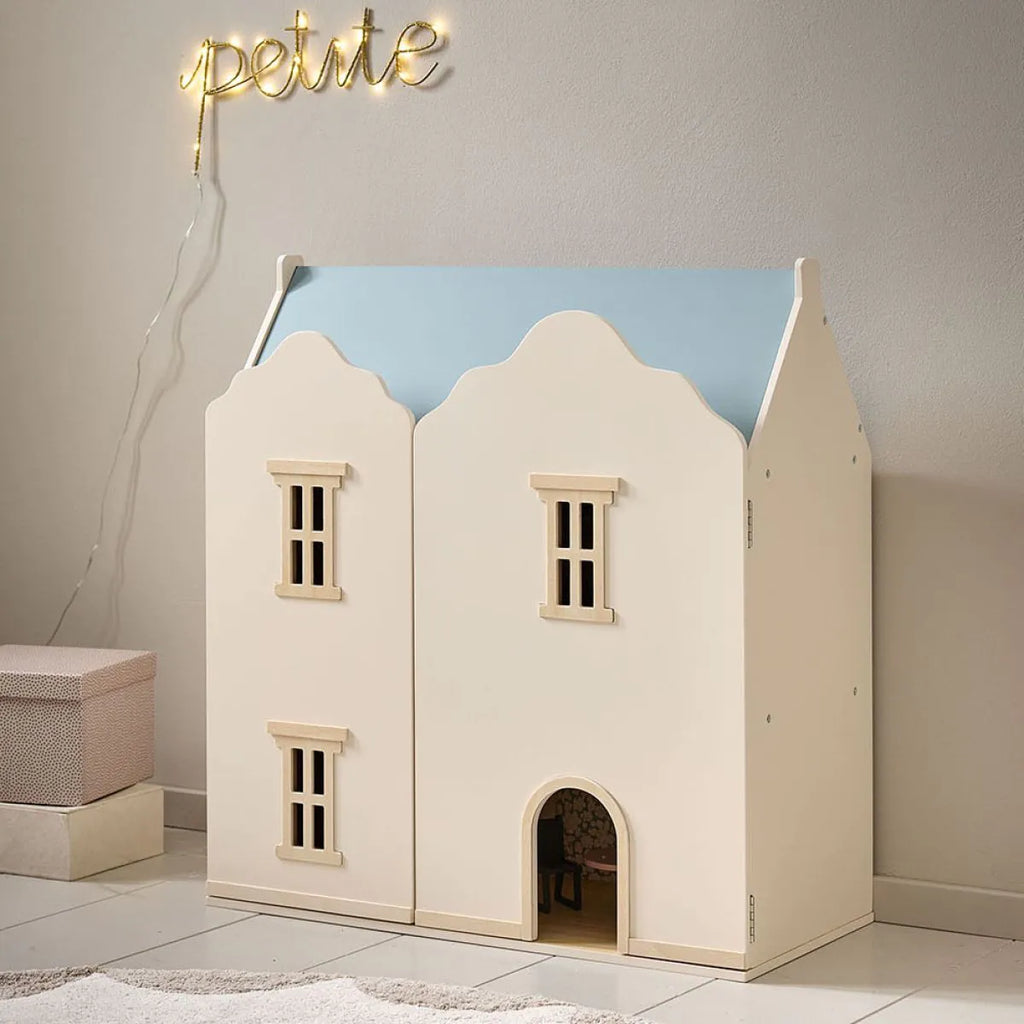 WOODEN DOLL HOUSE ANNIE